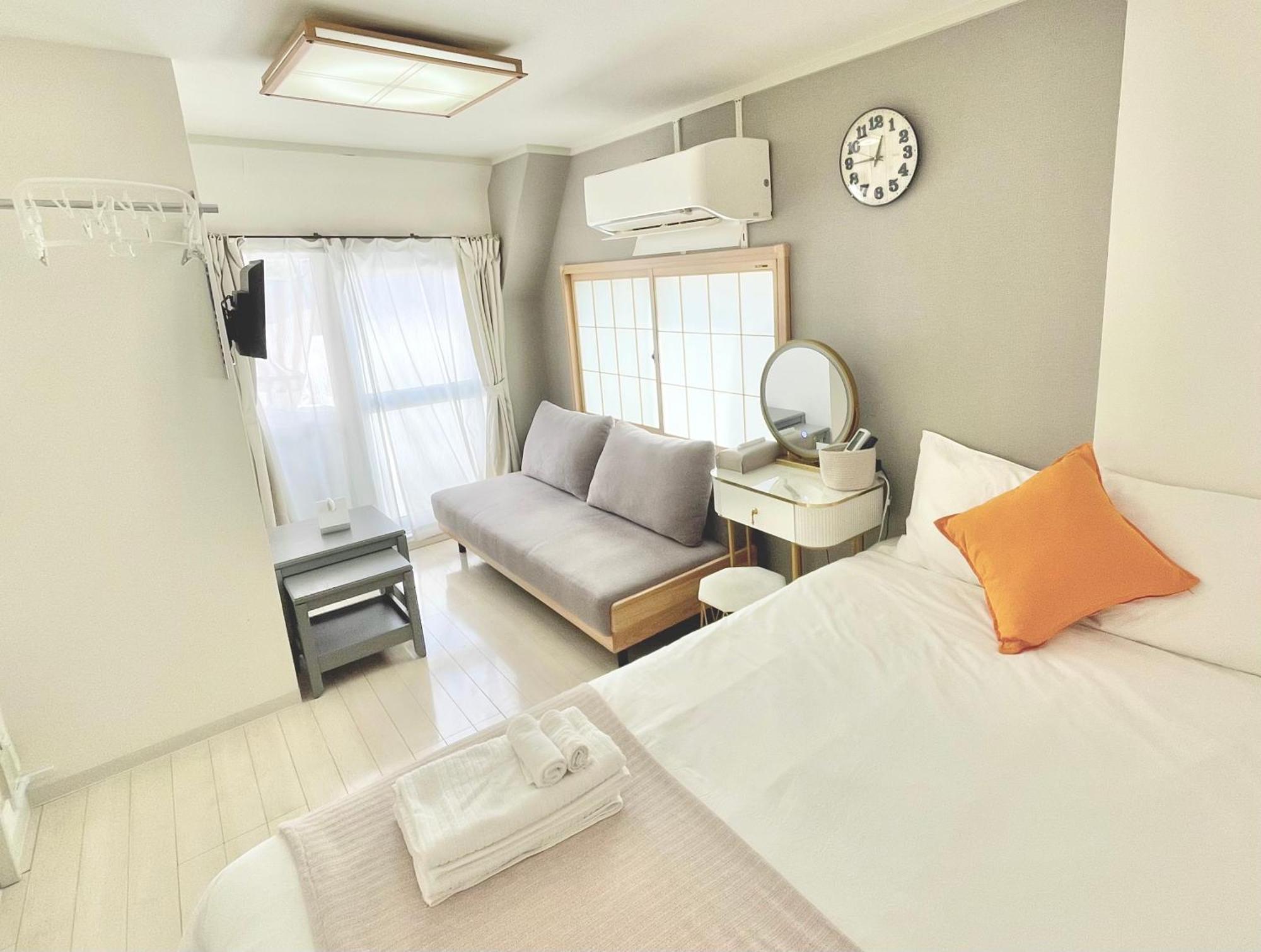 Kosumosu Hotell Tokyo prefektur Exteriör bild