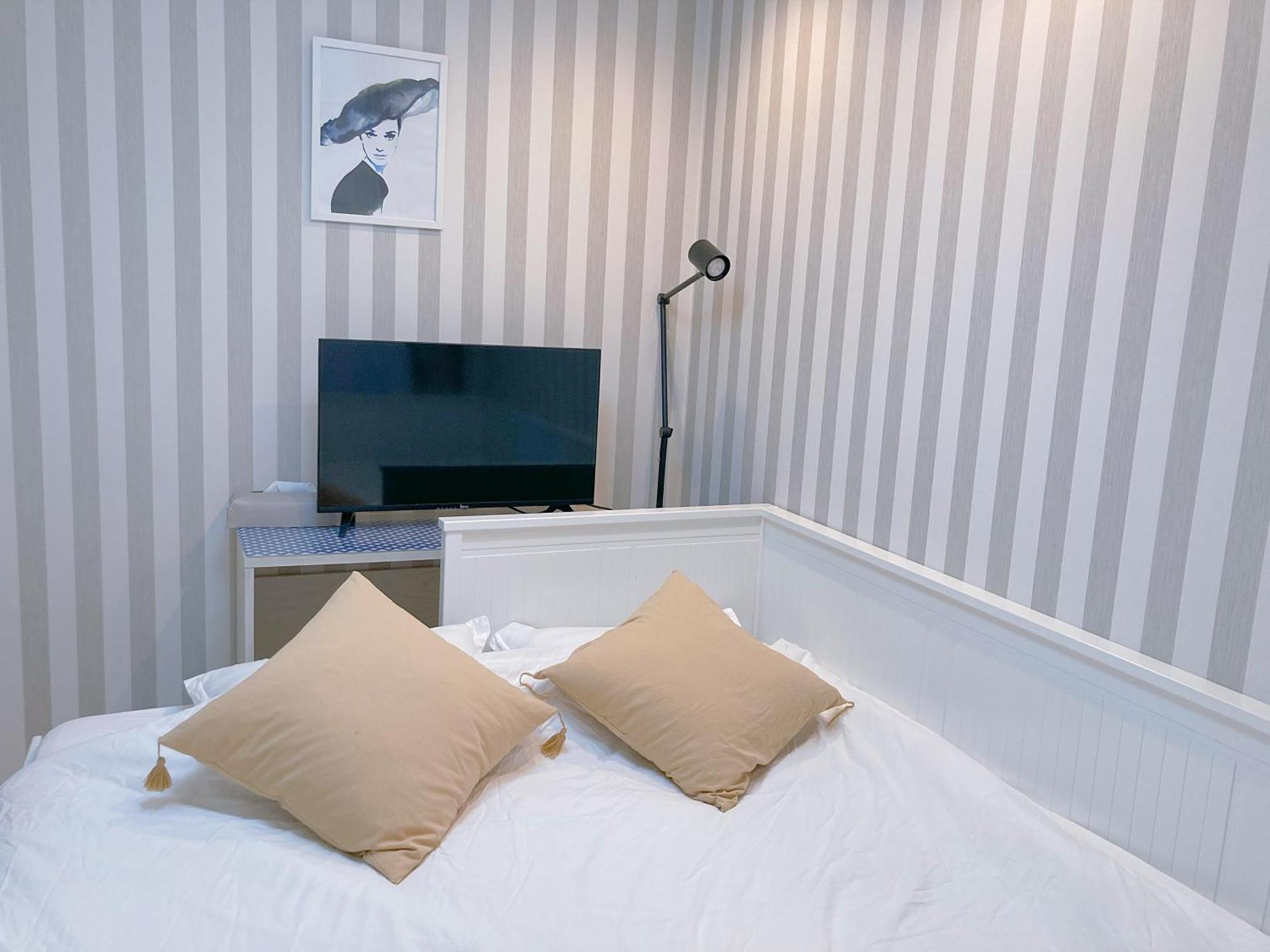 Kosumosu Hotell Tokyo prefektur Exteriör bild
