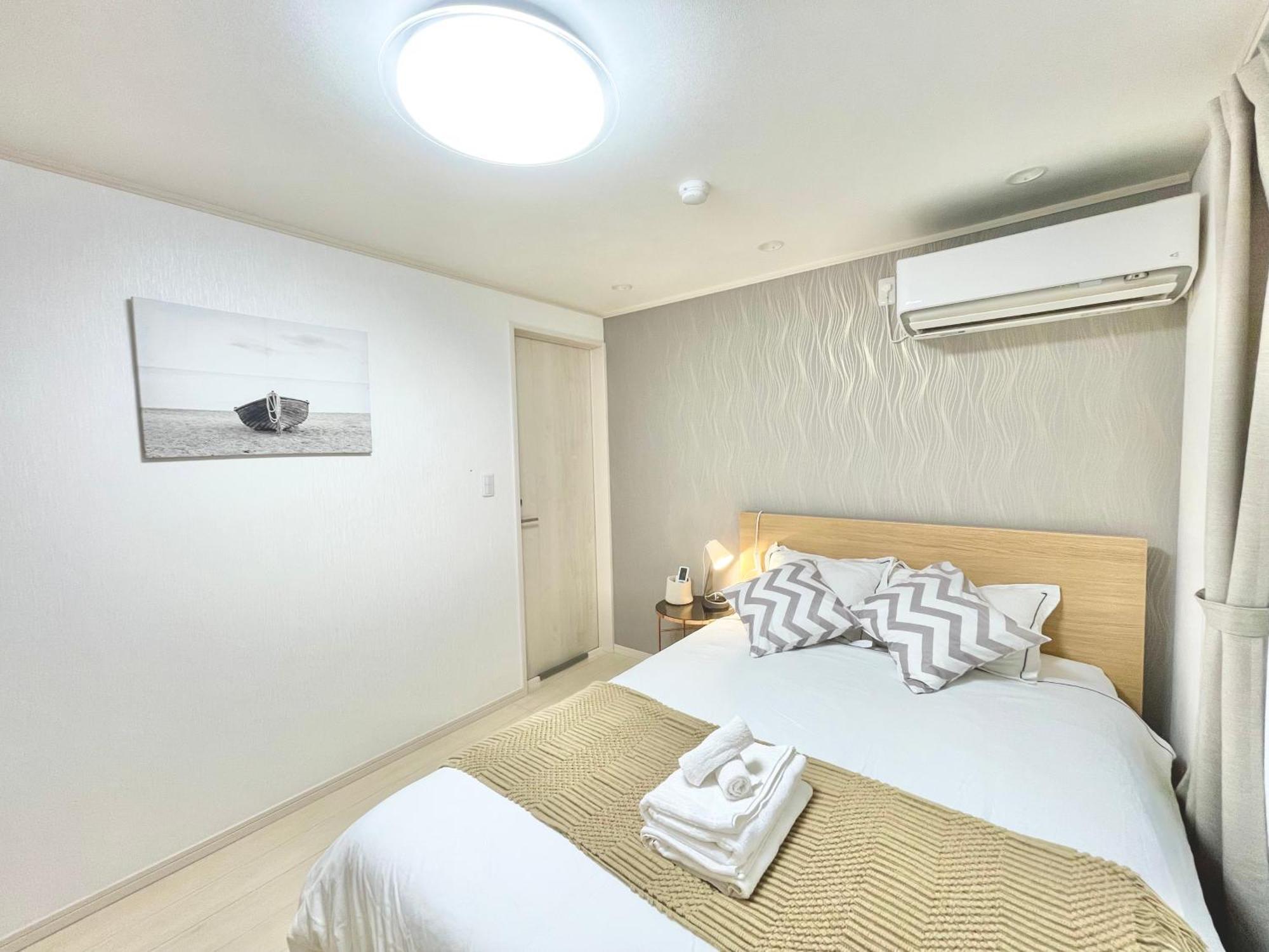 Kosumosu Hotell Tokyo prefektur Exteriör bild